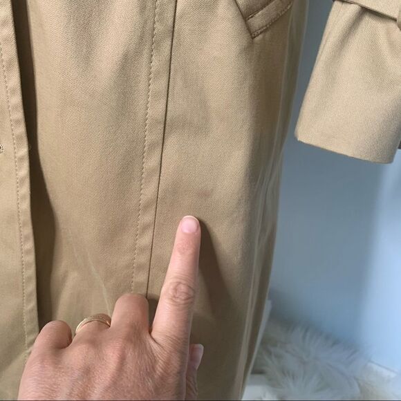 Trina Turk trench coat - Picture 3 of 11